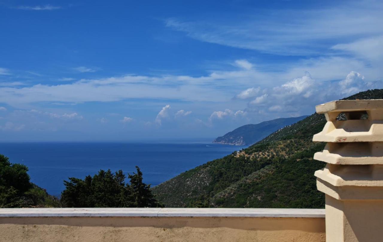 Villa Frederike In Alonissos Old Town Alónnisos Exteriér fotografie